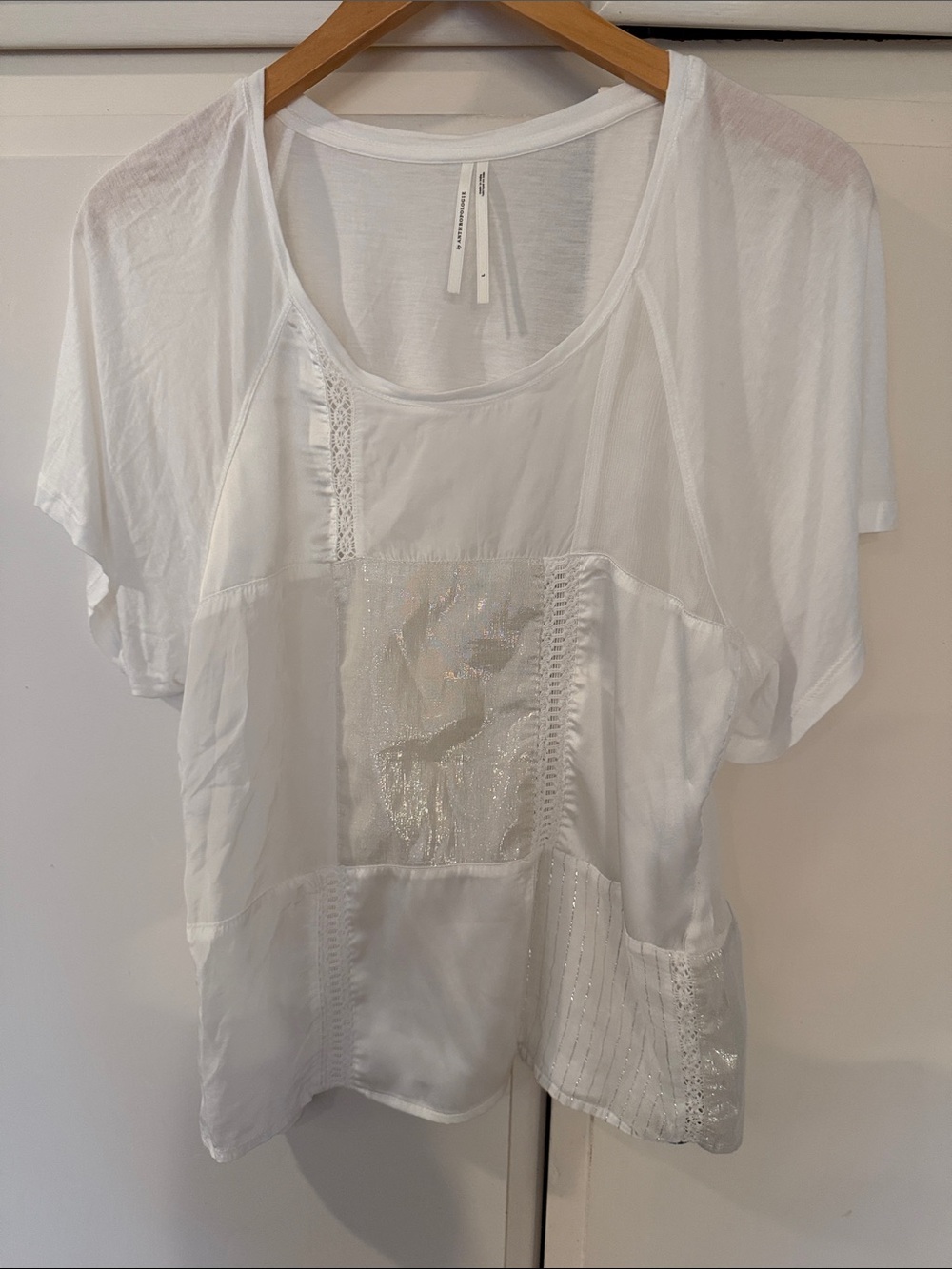 Anthropologie White Women's Silky Patchwork Shine Tee Large Mint cond